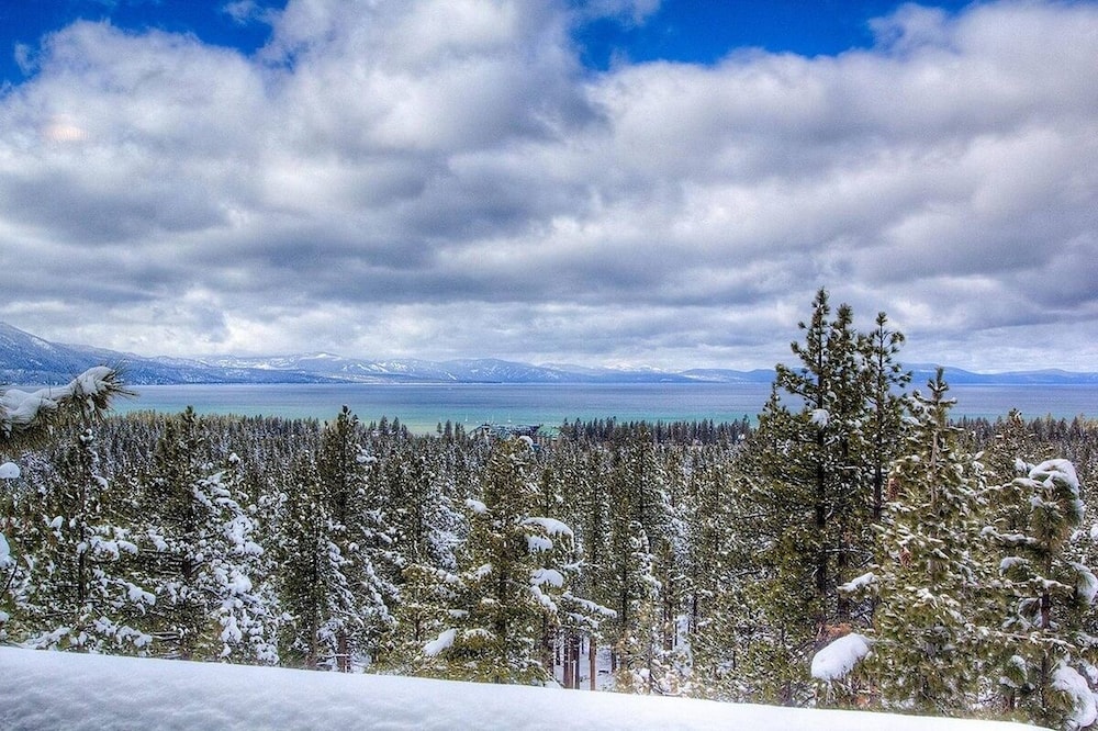Hch1475 - Heavenly Lake View Retreat 5 Bedroom Home