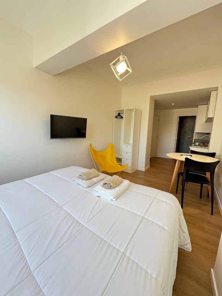 Torrar Suites