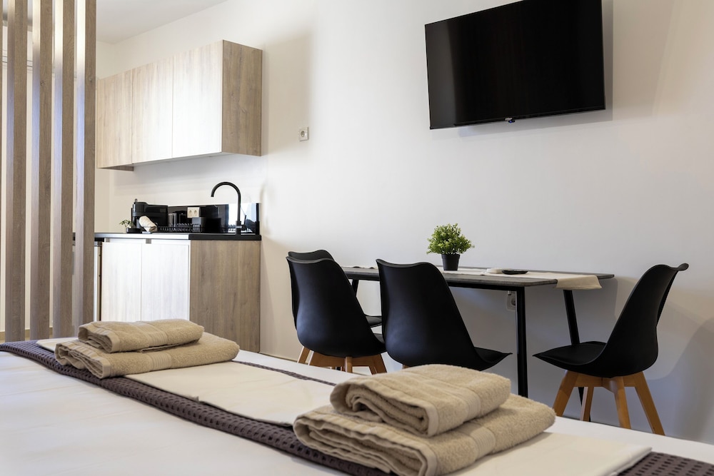 NS Apartments Nydri