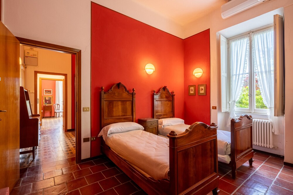 Emilia Gemstone Apartment by Wonderful Italy