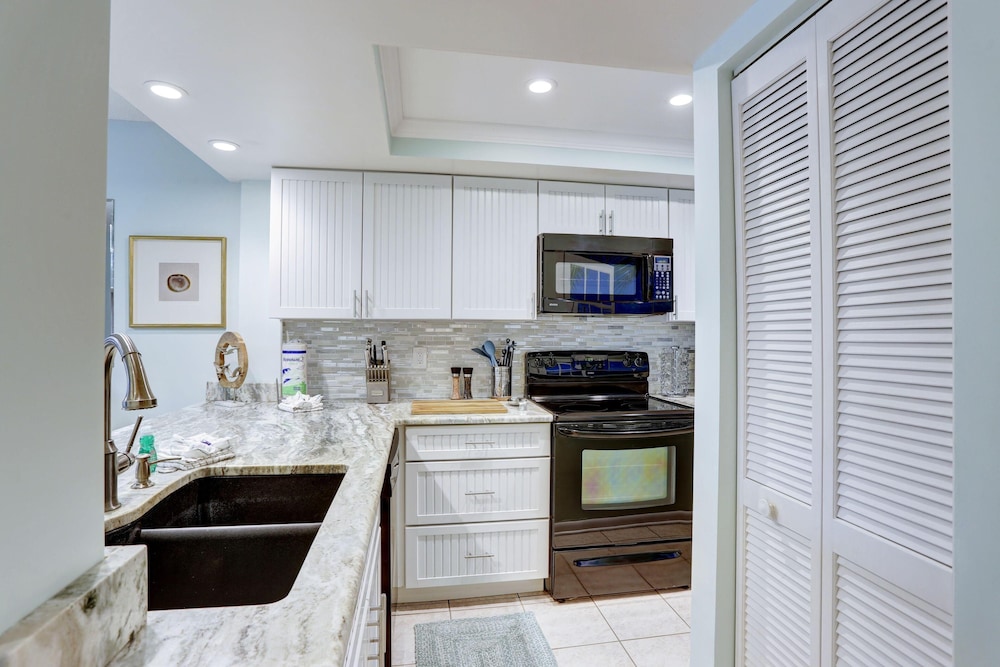 Land's End 5-203 Gulf-bay Front - Premier