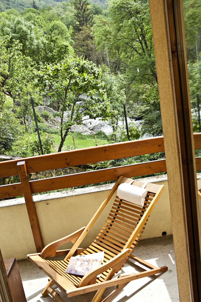 Brides-les-Bains Vacations - Hotel Athena - Property Image 4