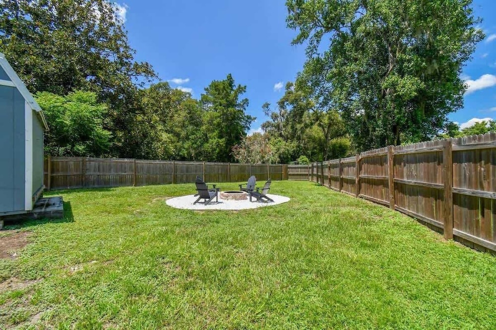 Comfortable Home in Dade City!