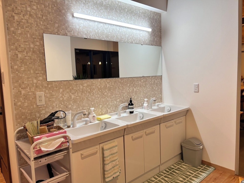 GuestHouse & Cafe Yamaboushi - Hostel