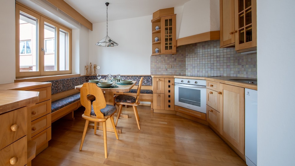 Milano 20 in Bormio With 1 Bedrooms and 1 Bathrooms