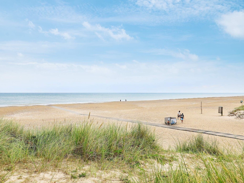 Holiday Apartment Near Vesterhavet