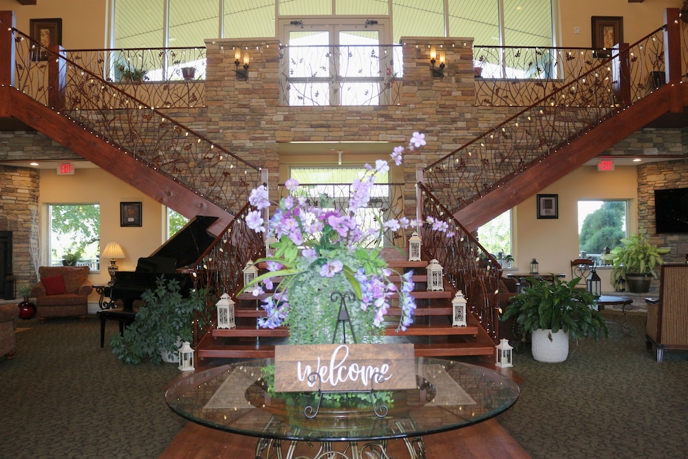 The Lodge at Woodstone Country Club