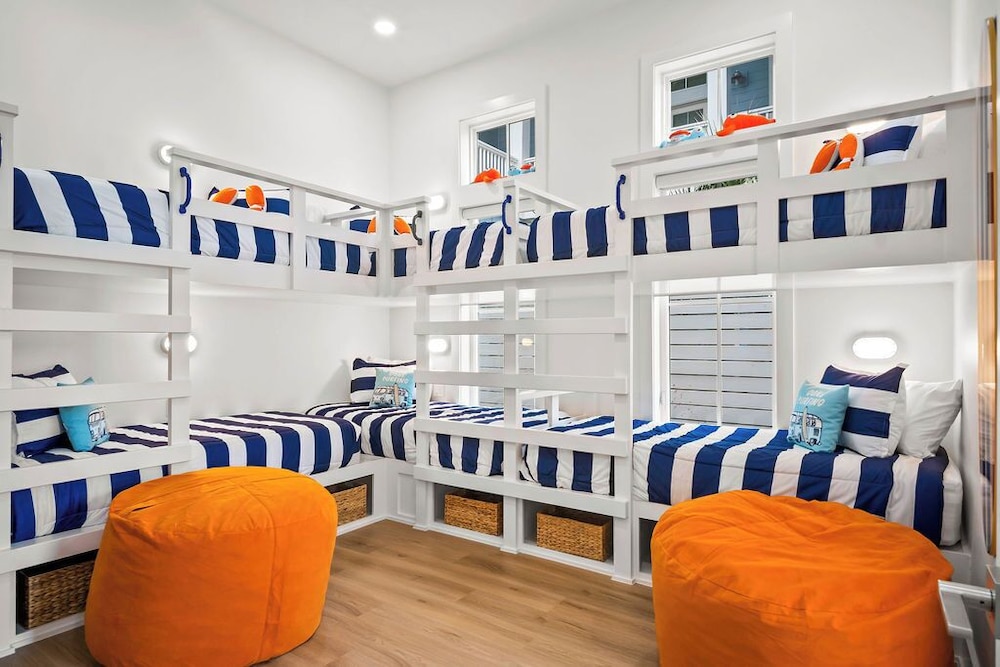 Pelican Place 108 RET