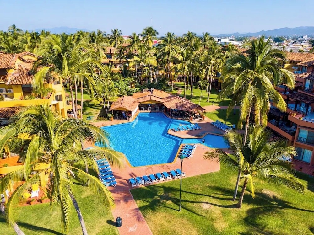 Los Tules Condominium Resort