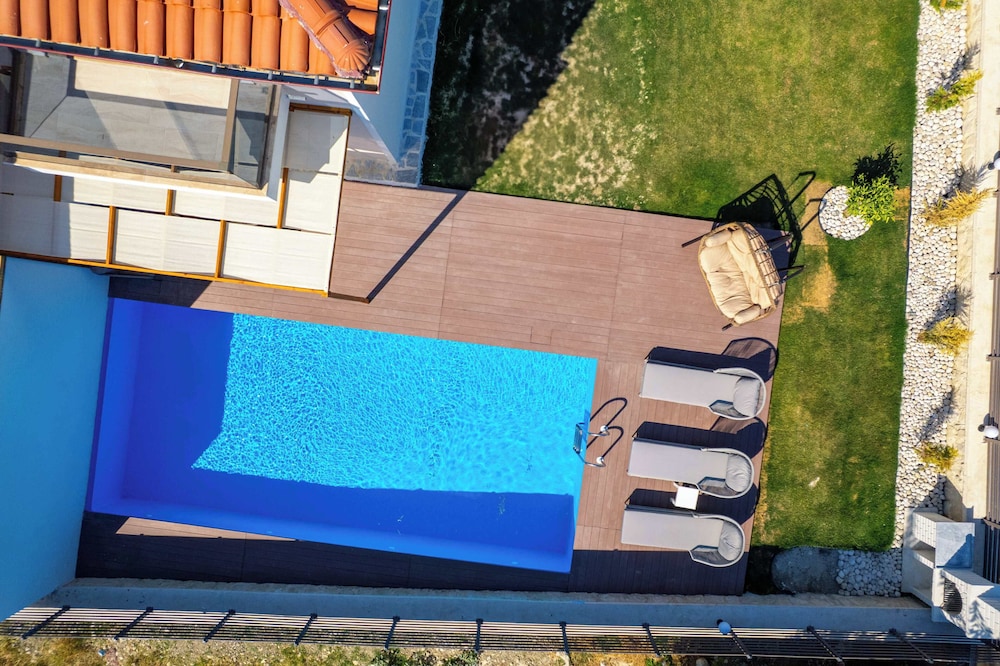 Kas Pera Villas