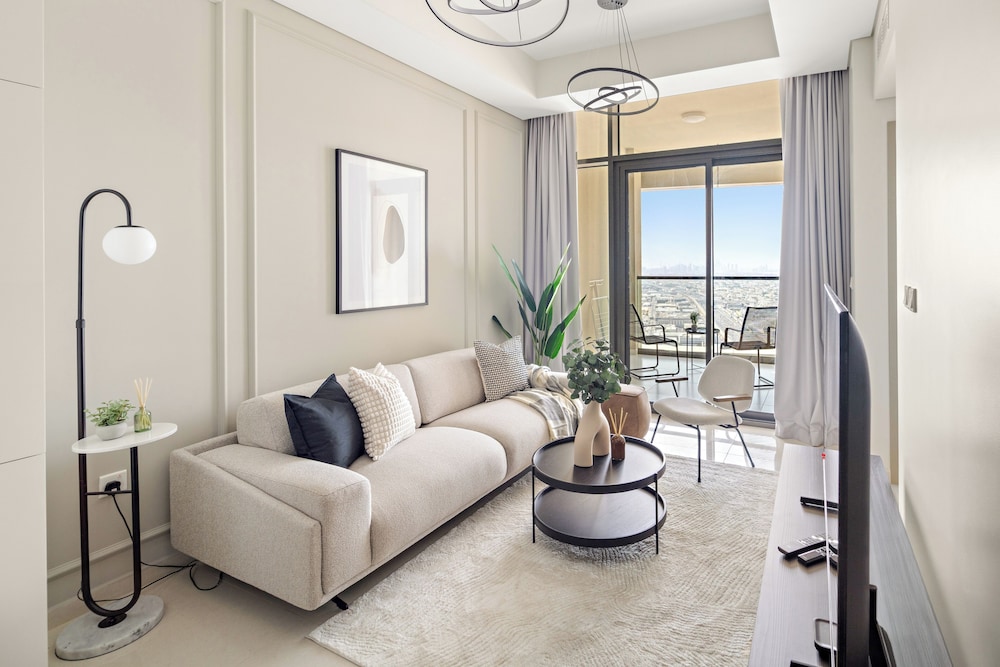 Silkhaus Aykon City Towers