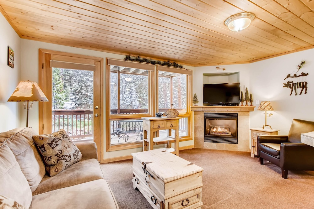 Estes Park Condos - Property Image 55