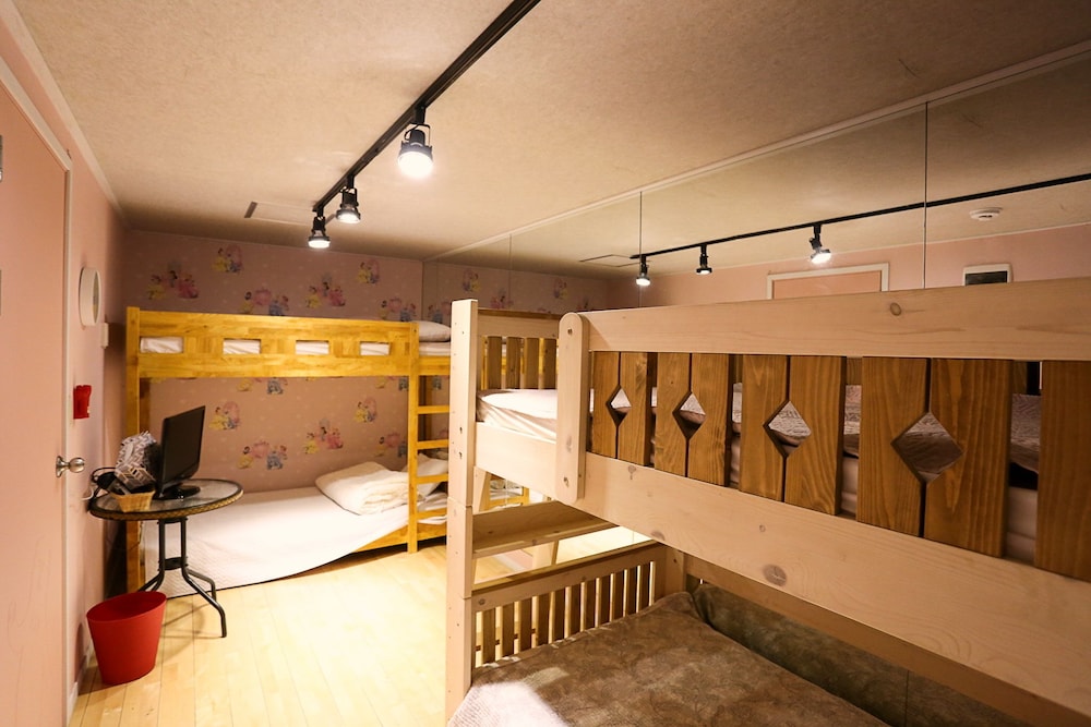 Mama Guest House