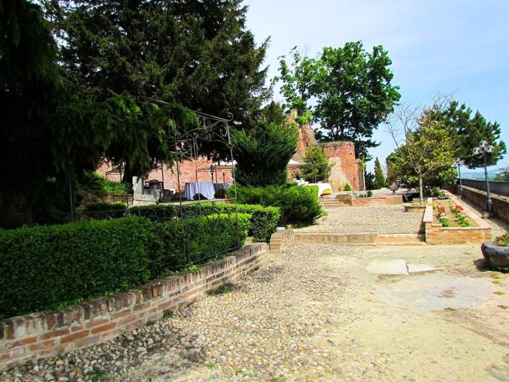 Castello di Cortanze