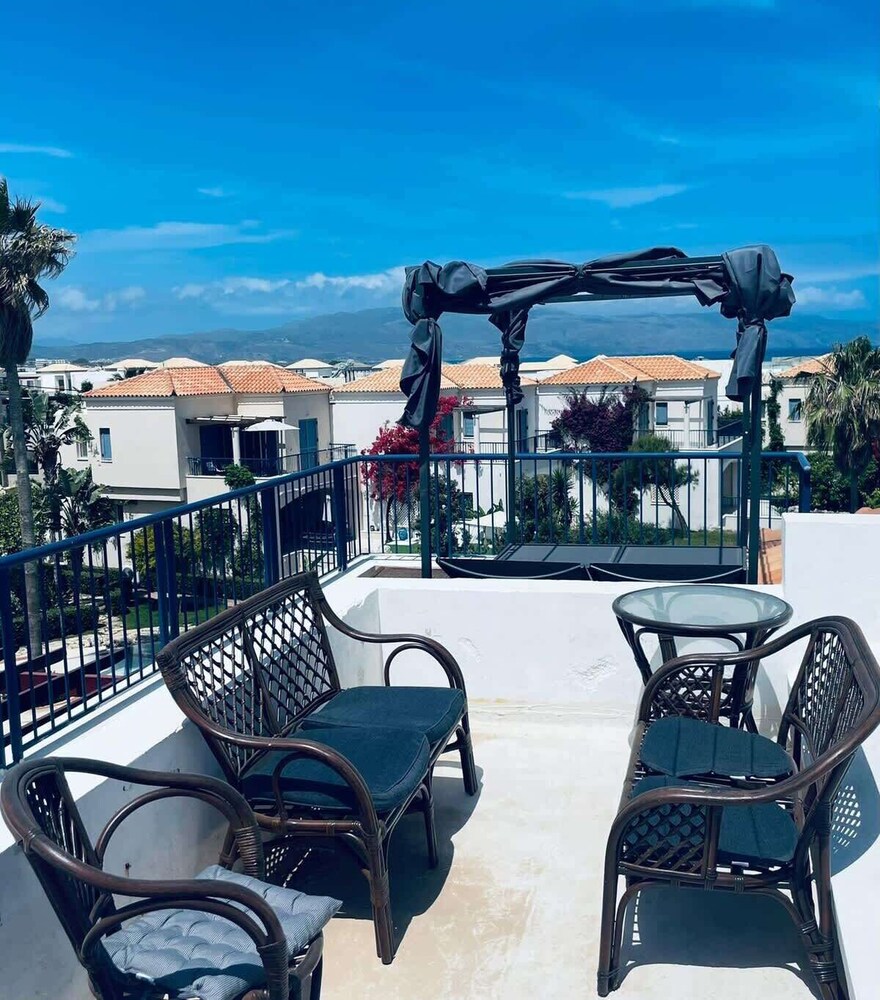 Cassiopeia 5 BR Villa on beach with pool