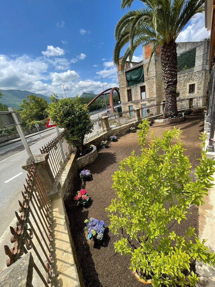 Loben Apartamentos