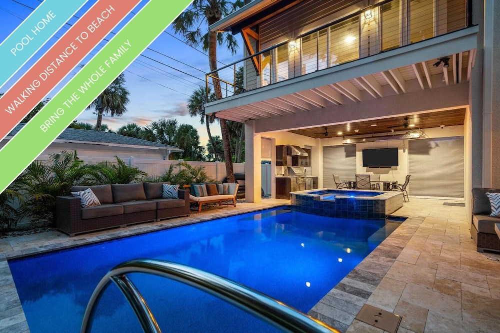 Sunset Dreams - Monthly Beach Rental 5 Bedroom Home by Redawning - Image 1