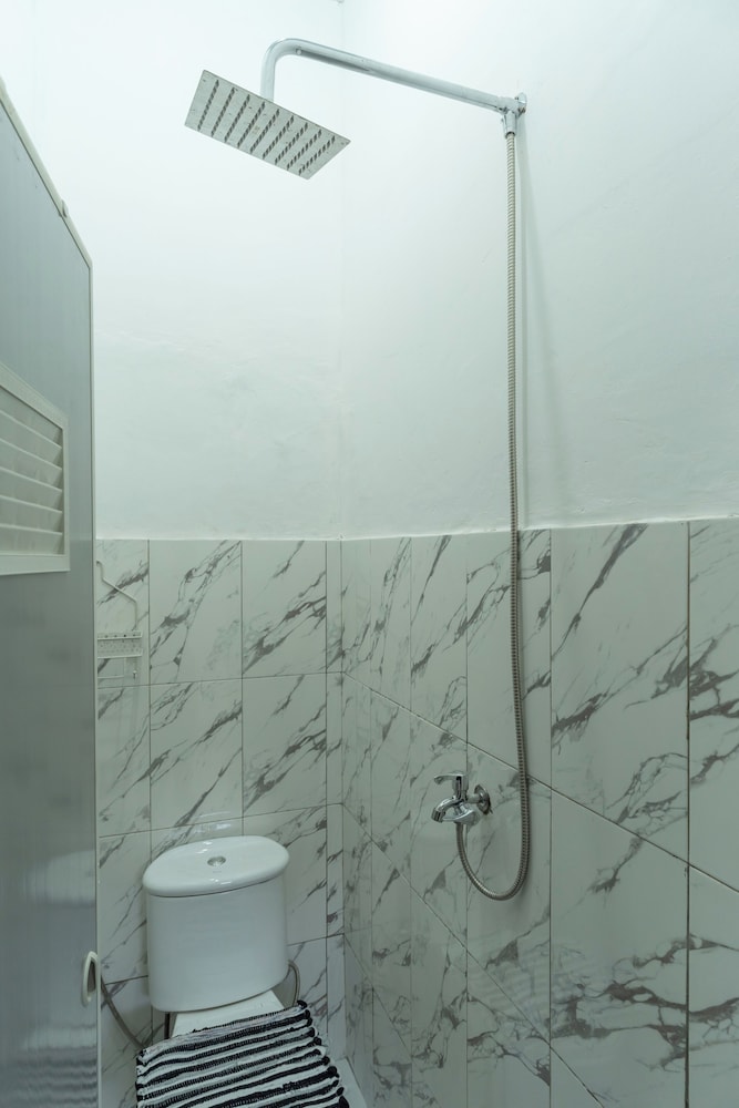 ELBA Guesthouse Near UNNES by ARBA