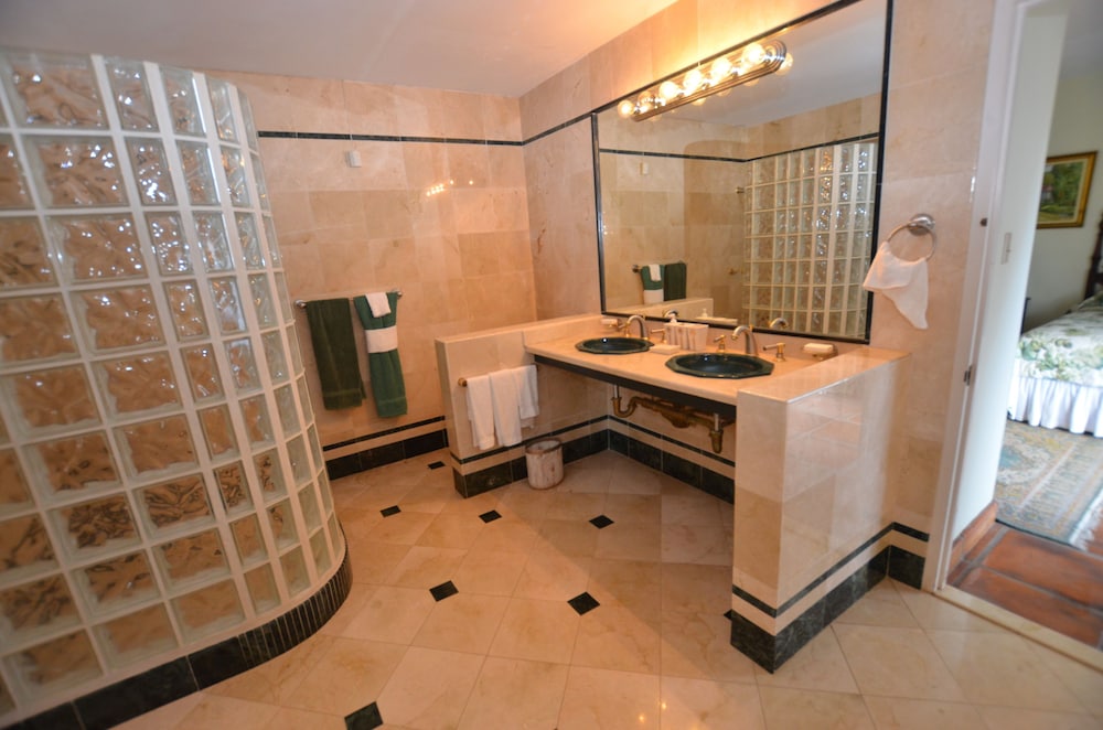 Villa Manana, Ocho Rios 5BR