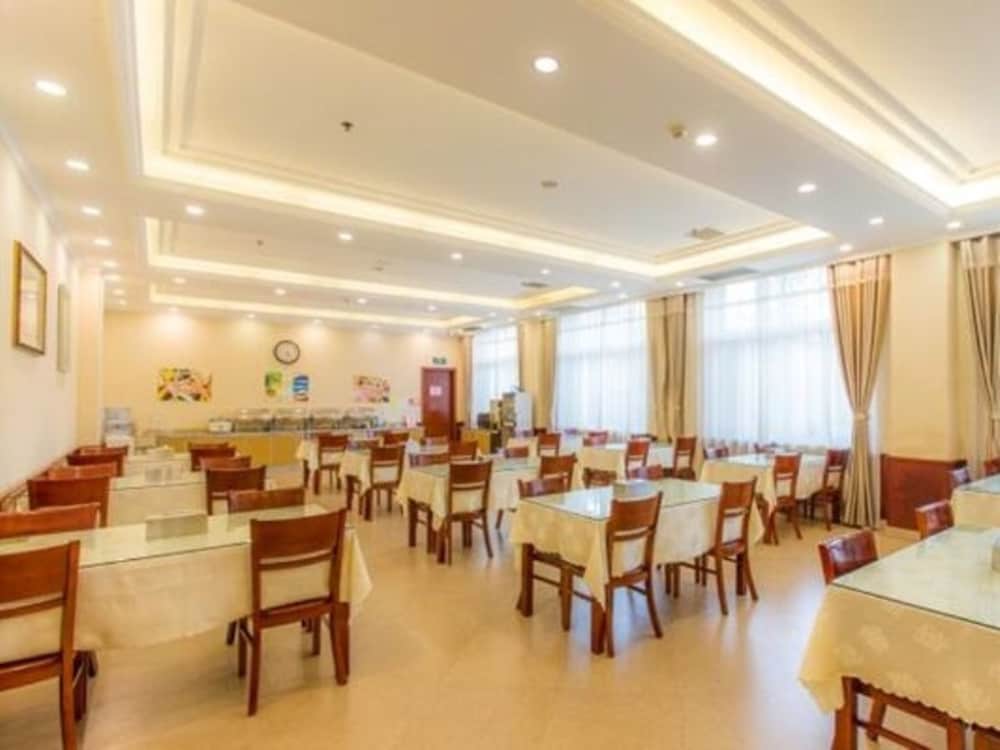 GreenTree Inn Xuzhou High Speed Railway Zhanqian Square Hotel