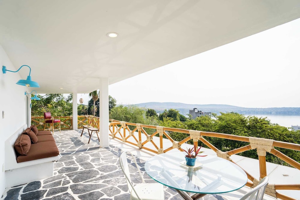Luxury House Pool fire Pit & Lake view