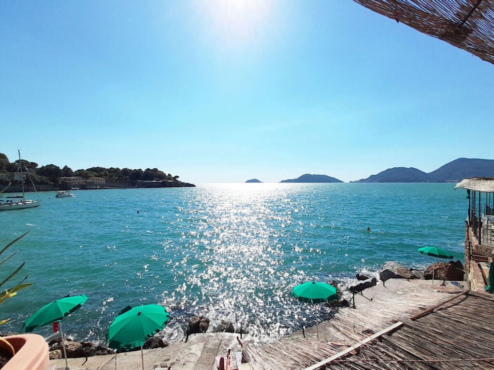 Villa Garibaldino view 3