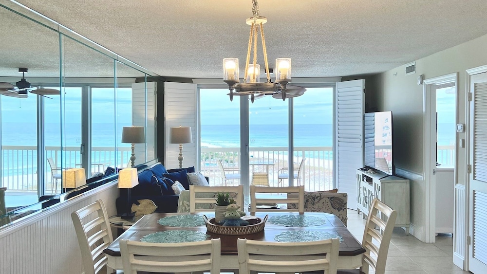 Pelican Beach 0716 2 Bedroom Home