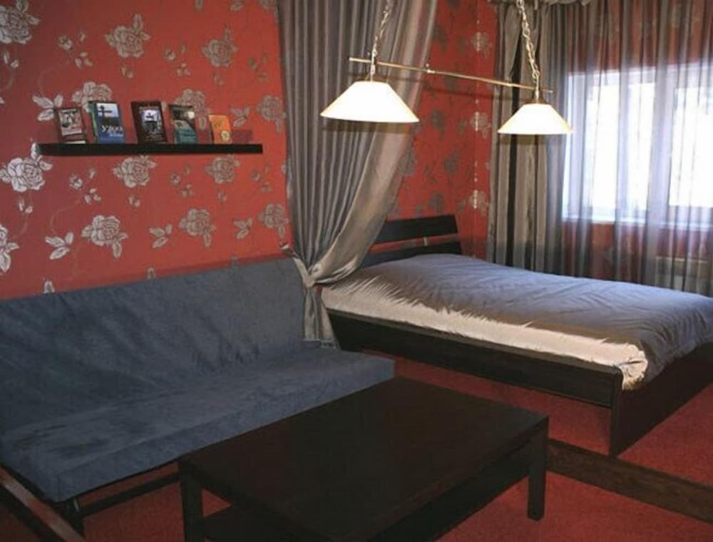 Photo 12
