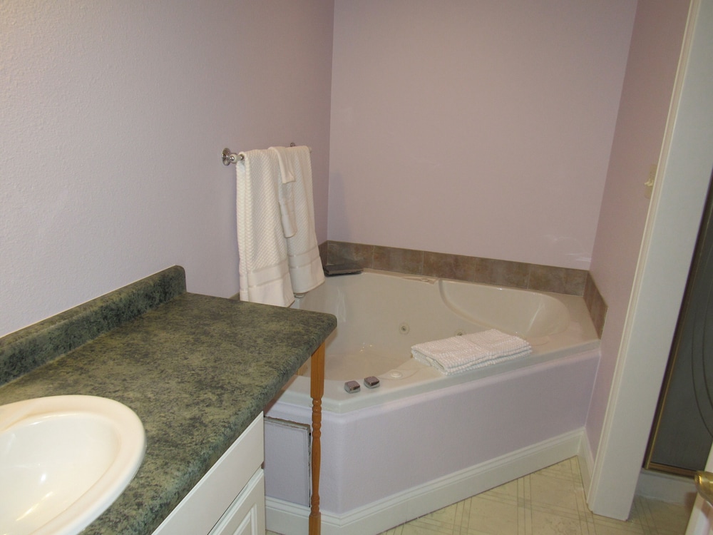 Castle Creek B&B