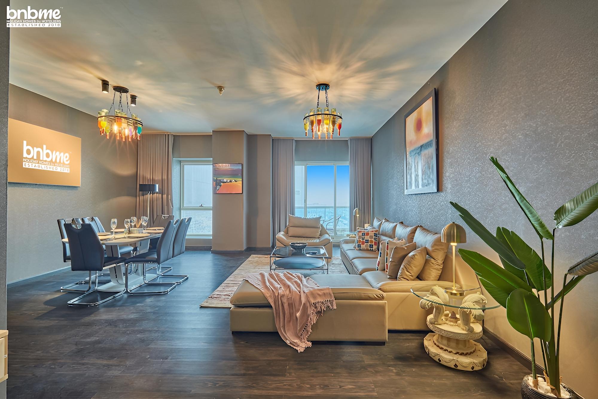 3B Lakepoint Tower 3701 by bnbme homes