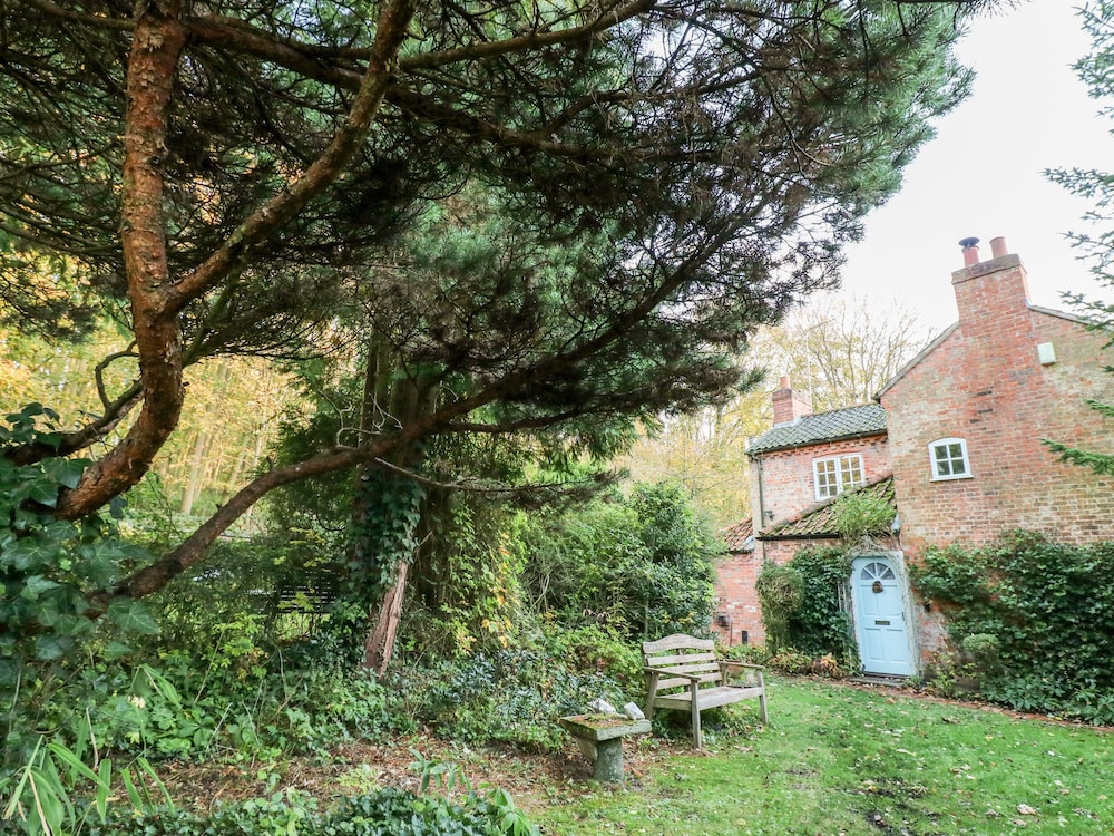 Sunny Cottage