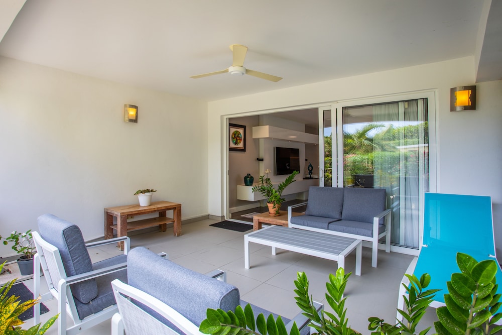 Blue Bay Apartments