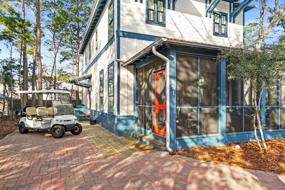 Magnolia Cottages by the Sea by Panhandle Getaways