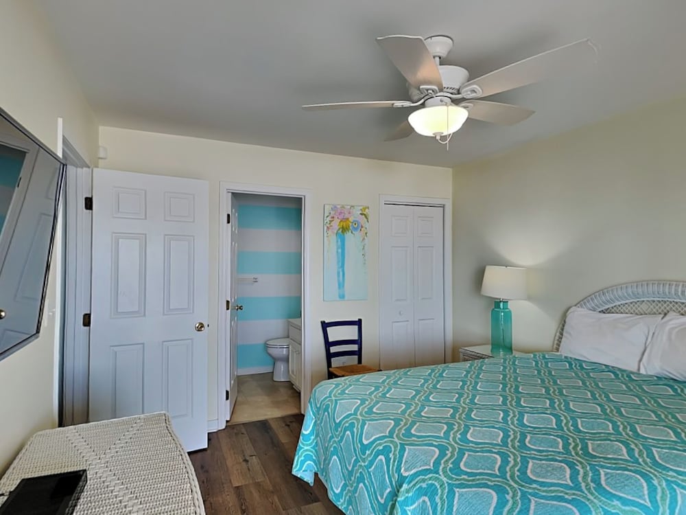A Grande Green by Topsail Realty