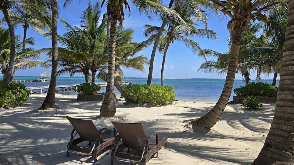 Villa Esplanade- Seascape Villas