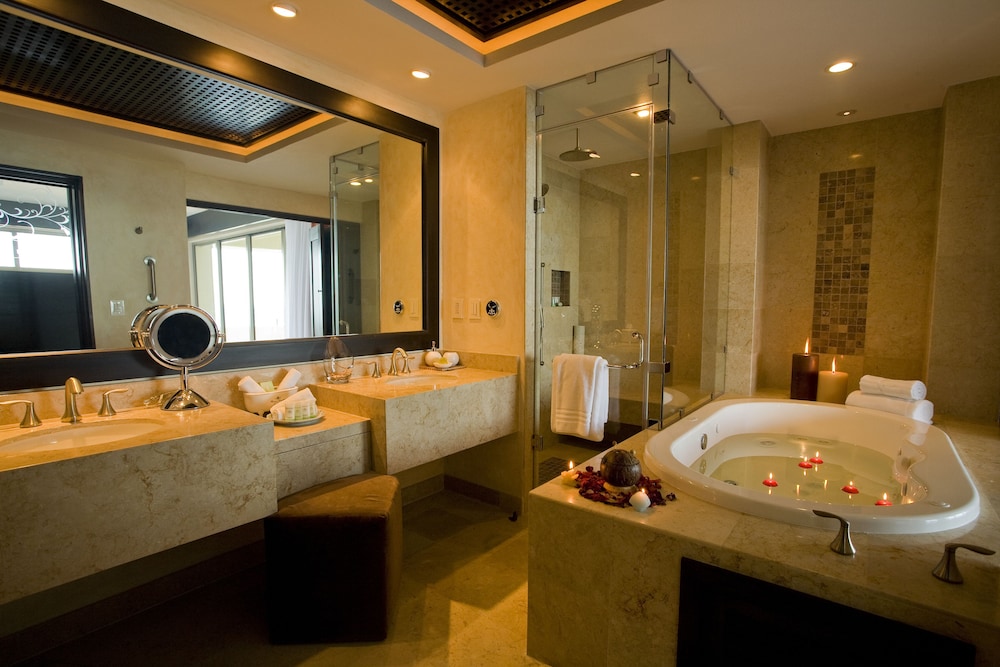 Puerto Vallarta Vacations - Garza Blanca Preserve Resort  Spa - All Inclusive - Property Image 33