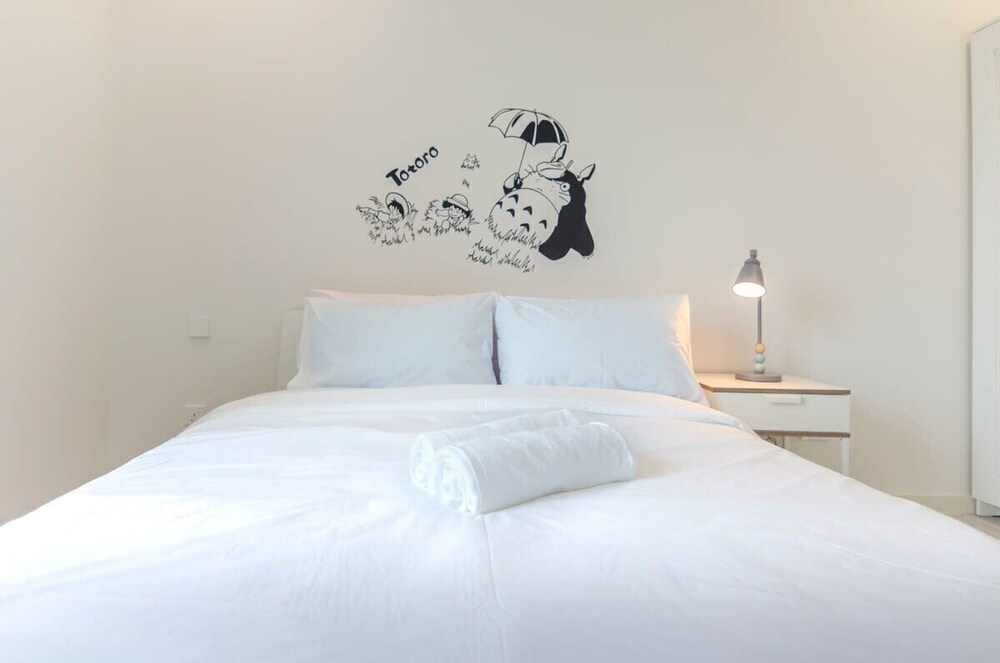 Totoro Theme Suite in Suasana JB