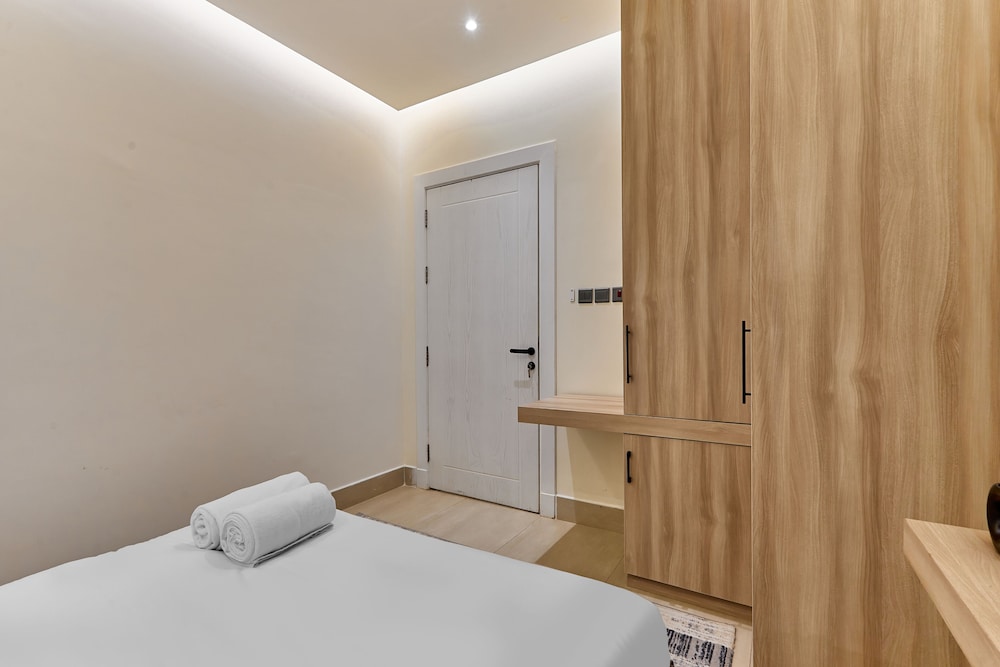 bnbme | Riviera-A5 | 3 Bdr
