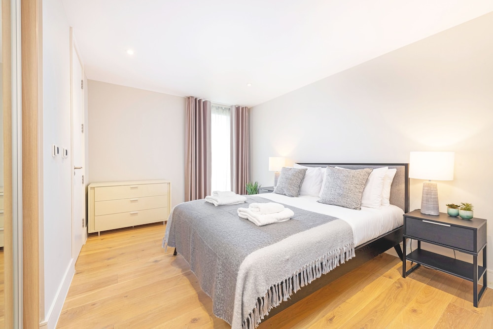 Accomodo London Southbank - Spacious & Elegant Apartments near Big Ben & London Eye