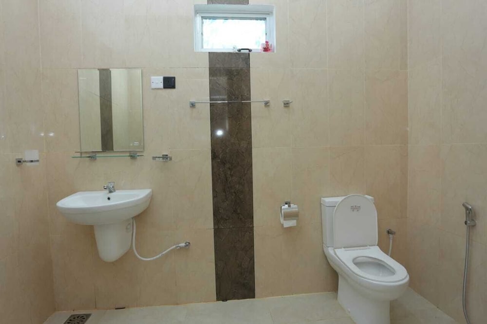 Kumbuk Sewana Villa