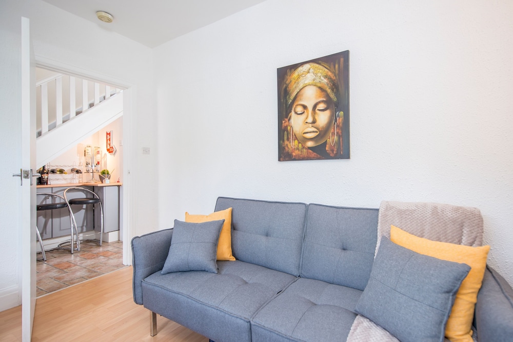 2Bd House With Stunning Views Of The Sea And Gower