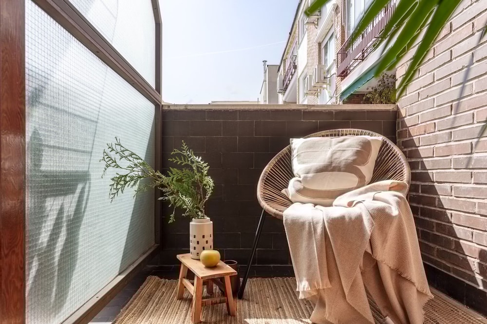 Zillah - 2 Bedrooms in Azca