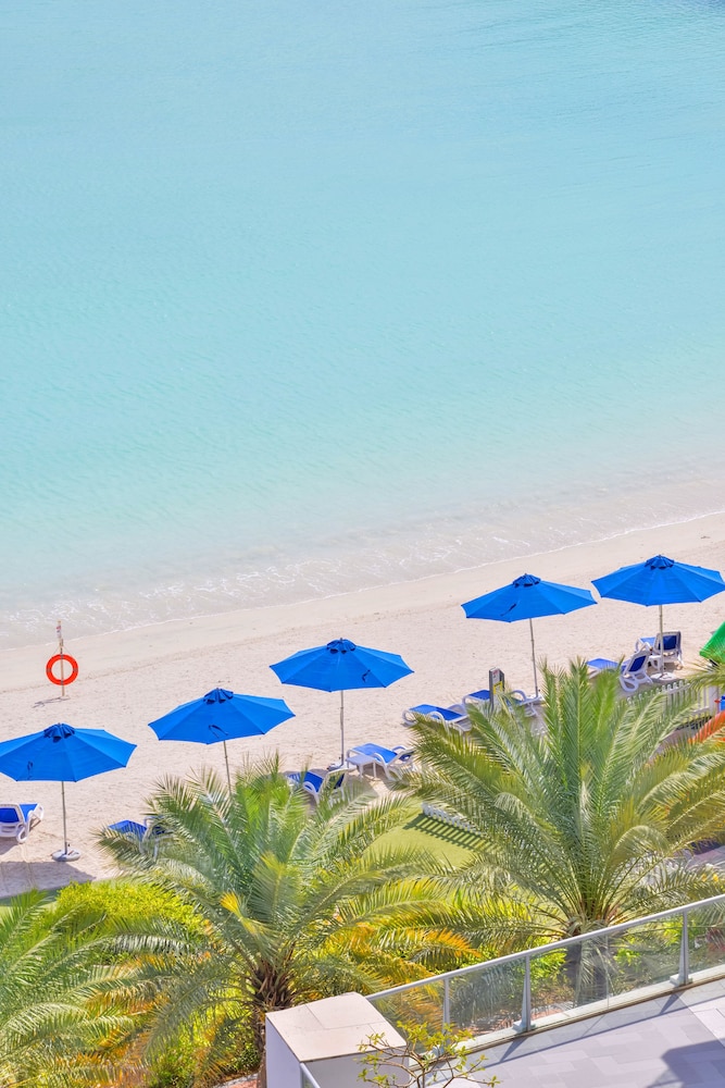Luxury Beachfront Marjan Island