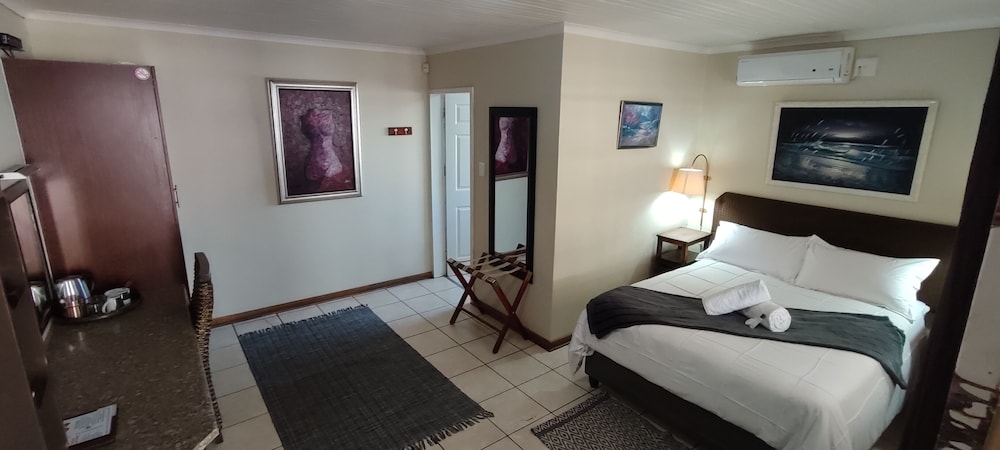 Premiere Guest House