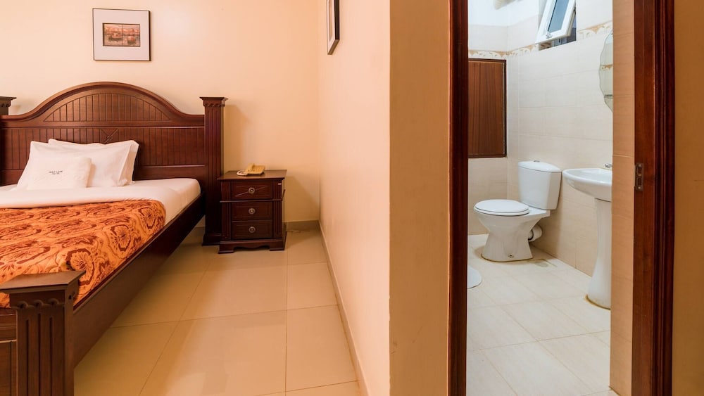 Trendy Deluxe Single Rooms In Masaka - 1 view 3