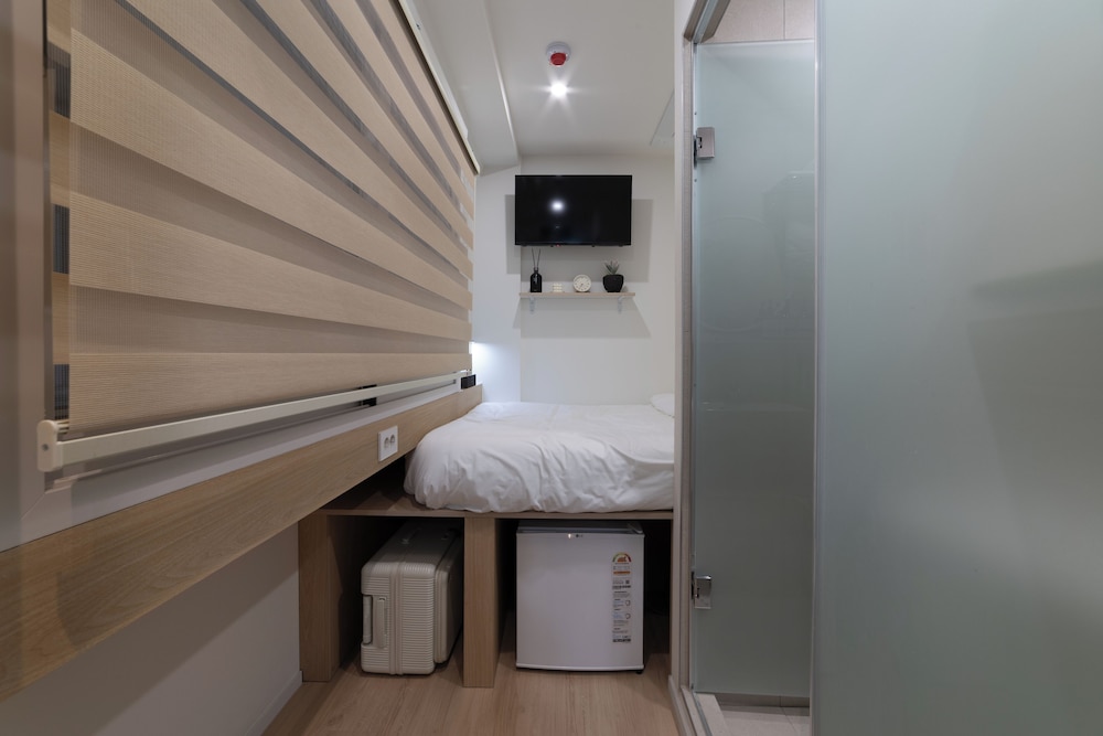 Hi Seoul Hostel Myungdong Central