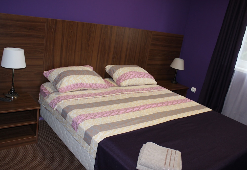 Yasenevo Hostel