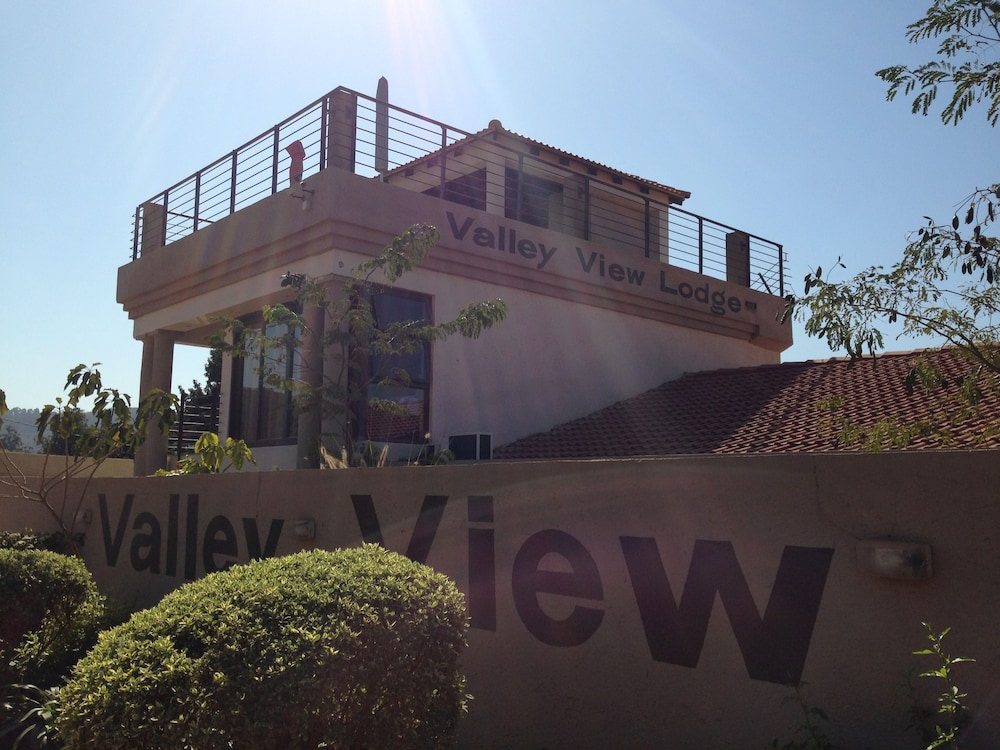 Valley View Lodge
