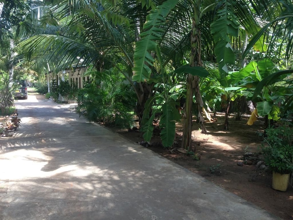 Vasuki Guest House