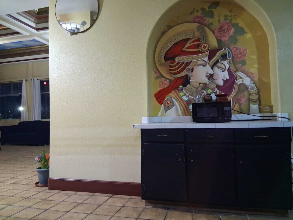 Hotel O Colonial Inn Brownsville Tx